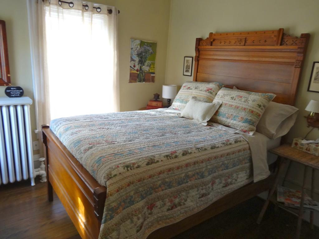 Bed and Breakfast The Captain'S House Heritage Bed & Breakfast Midland Zimmer foto