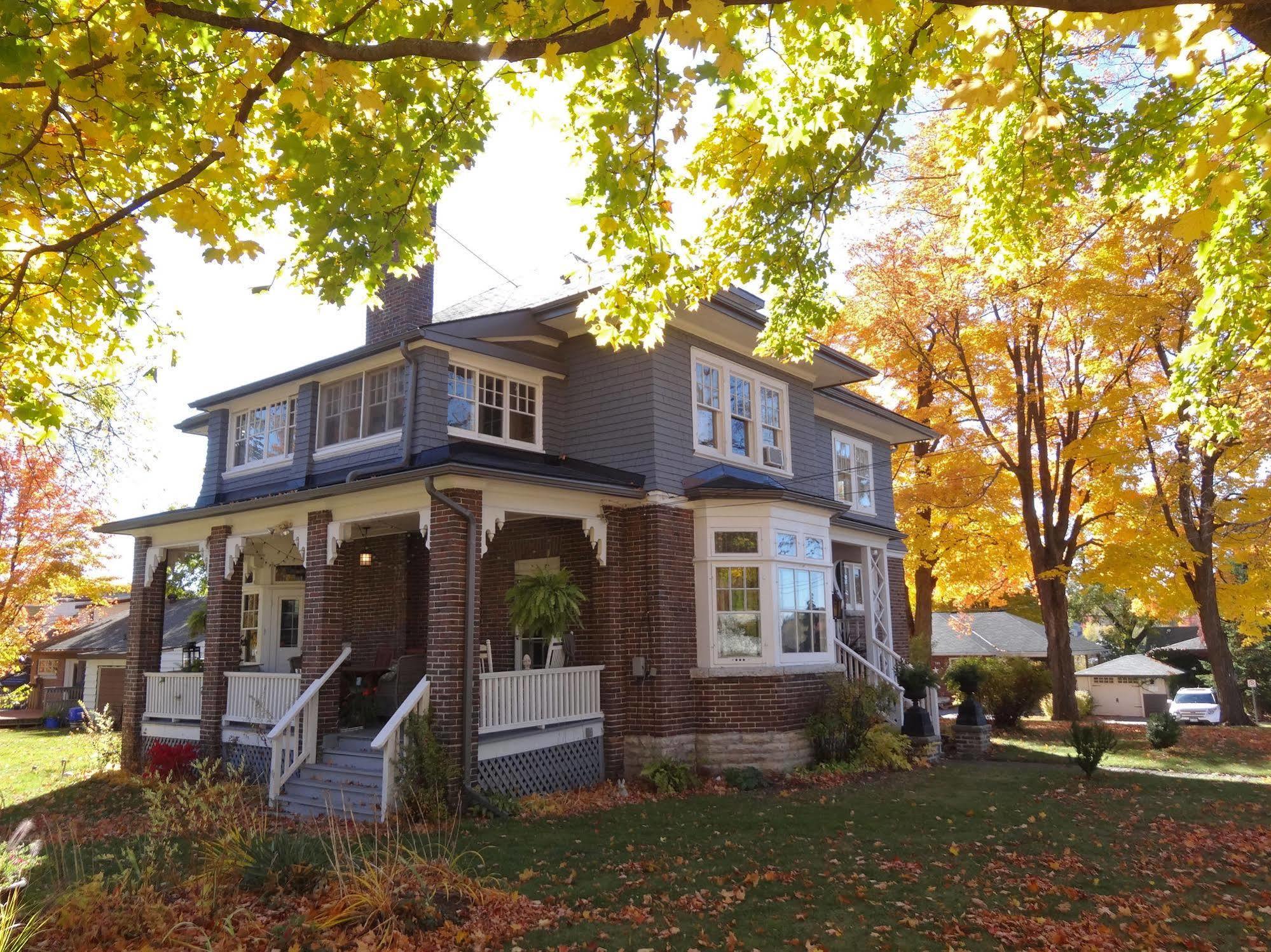 Bed and Breakfast The Captain'S House Heritage Bed & Breakfast Midland Exterior foto